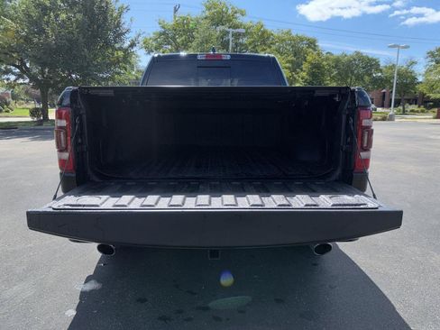 Used 2022 RAM 1500 Laramie w/ Sport Appearance Package AWD/4WD image 12