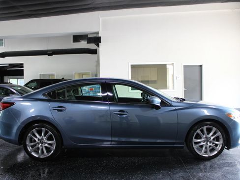 Used 2017 MAZDA MAZDA6 Touring FWD image 2