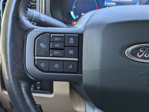 Used 2024 Ford F350 Lariat w/ Lariat Ultimate Package AWD/4WD image 27