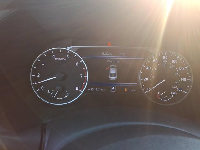 Used 2024 Nissan Sentra SR FWD image 18