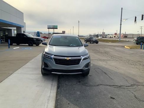 Certified 2024 Chevrolet Equinox LT image 3
