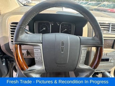 Used 2007 Lincoln MKX AWD image 12