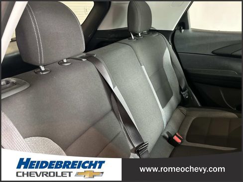 Used 2024 Chevrolet TrailBlazer LT FWD image 32