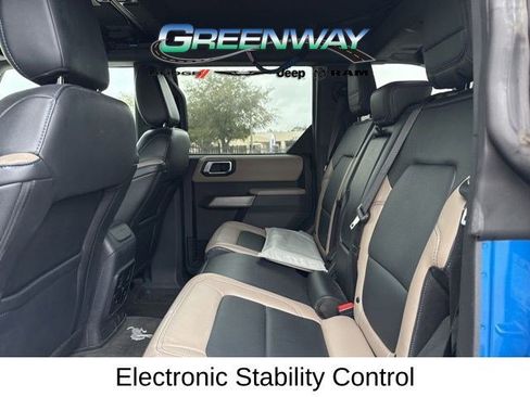 Used 2022 Ford Bronco Wildtrak image 14