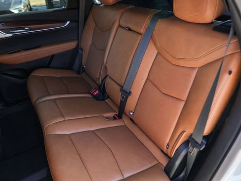 Certified 2023 Cadillac XT5 Premium Luxury w/ Technology Package image 26