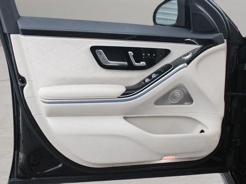 Used 2022 Mercedes-Benz S 580 4MATIC Sedan image 16
