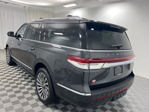 Certified 2023 Lincoln Navigator L Reserve AWD/4WD image 6