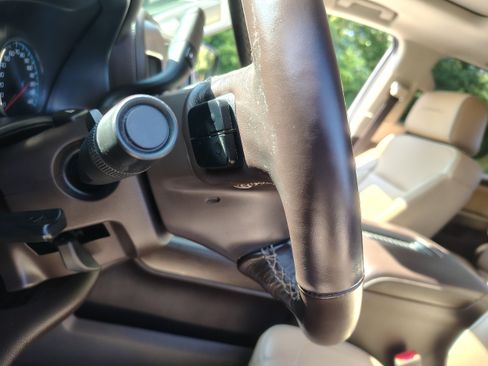 Used 2018 GMC Sierra 1500 Denali AWD/4WD image 26