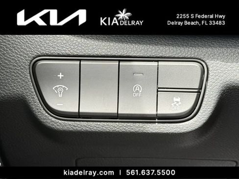 New 2026 Kia Seltos S FWD image 24
