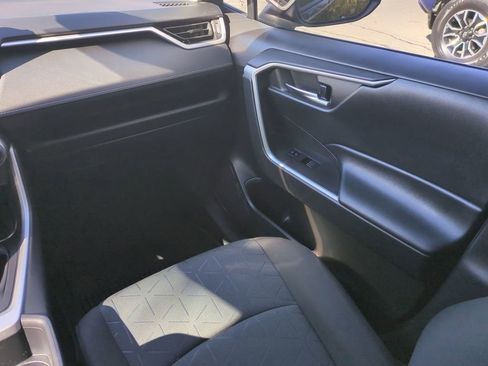 Certified 2022 Toyota RAV4 XLE image 16
