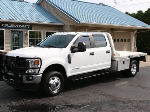 Used 2021 Ford F350 XL w/ Power Equipment Group AWD/4WD image 1