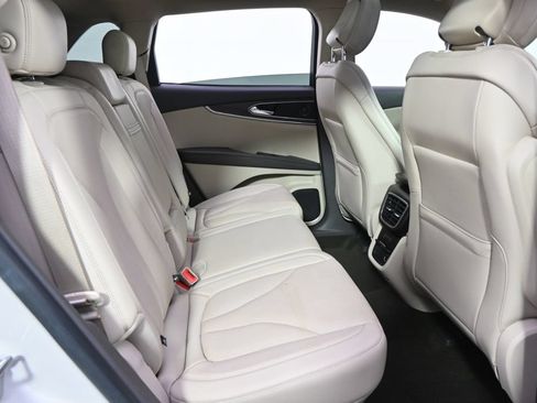 Used 2020 Lincoln Nautilus Reserve w/ Equipment Group 201A AWD/4WD image 18