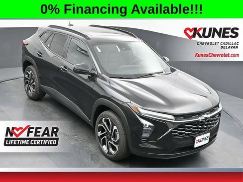 New 2026 Chevrolet Trax RS w/ Sunroof Package FWD image 32