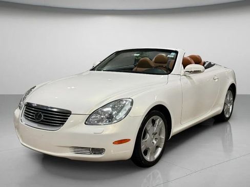 Used 2004 Lexus SC 430 Convertible image 8