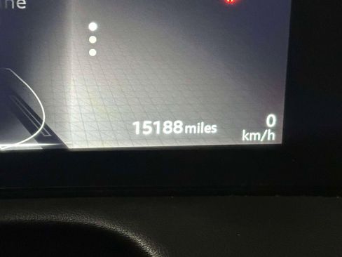 Used 2024 Nissan Ariya AWD image 25