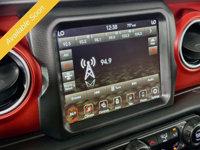 Used 2023 Jeep Wrangler Rubicon w/ Steel Bumper Group AWD/4WD image 15