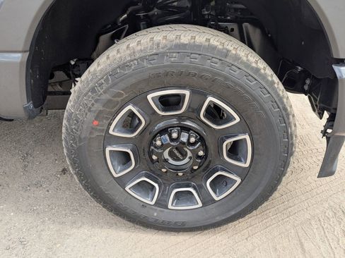 New 2026 Ford F350 Platinum image 11