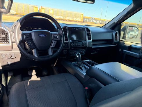 Used 2017 Ford F150 XLT w/ Equipment Group 302A Luxury image 22