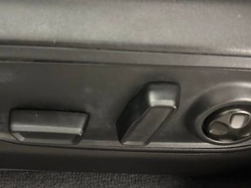 Used 2023 Jeep Grand Cherokee Laredo image 16