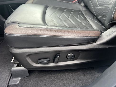 Certified 2024 Nissan Pathfinder Platinum w/ Cargo Package image 22