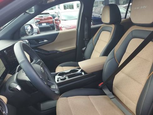 Certified 2025 Chevrolet Equinox ACTIV w/ Safety and Technology Package FWD image 17