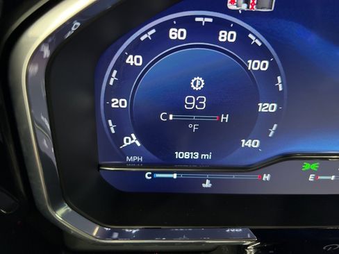 Used 2025 Chevrolet Silverado 2500 LT w/ All Star Edition image 11