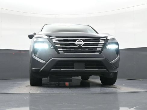 Certified 2026 Nissan Rogue SV FWD image 20
