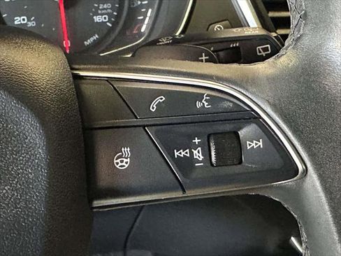 Used 2023 Audi Q5 2.0T Premium w/ Convenience Package image 22