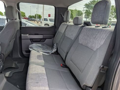 Used 2023 Ford F150 XLT AWD/4WD image 12