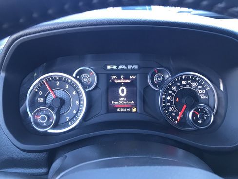 Used 2024 RAM 2500 Big Horn image 40