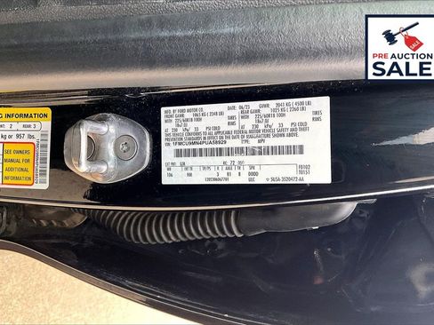 Used 2023 Ford Escape ST-Line image 34