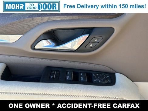 Used 2021 GMC Yukon Denali w/ Denali Premium Package image 25