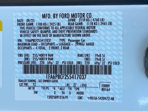 Used 2025 Ford Mustang GT Premium RWD image 36