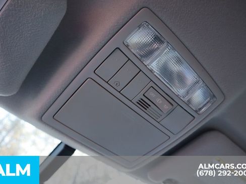 Used 2013 Toyota Venza LE image 35