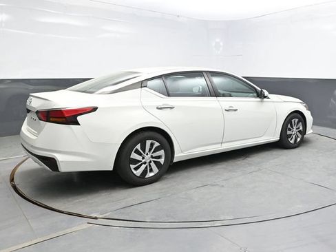 Used 2021 Nissan Altima 2.5 S FWD image 7