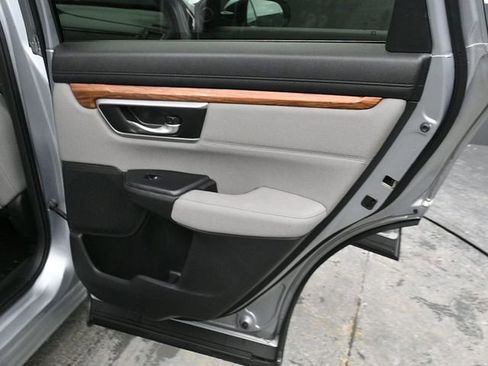 Used 2019 Honda CR-V EX image 12
