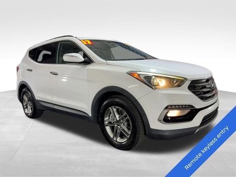 Used 2017 Hyundai Santa Fe Sport image 3