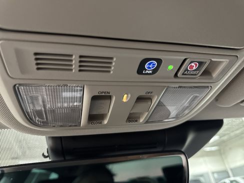 Used 2021 Honda Accord Touring image 25