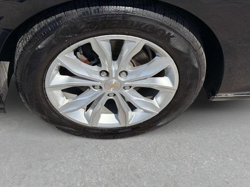 Used 2024 Chevrolet Malibu LT FWD image 12