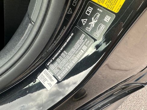 Used 2022 BMW 840i xDrive Convertible w/ Comfort Seating Package image 9