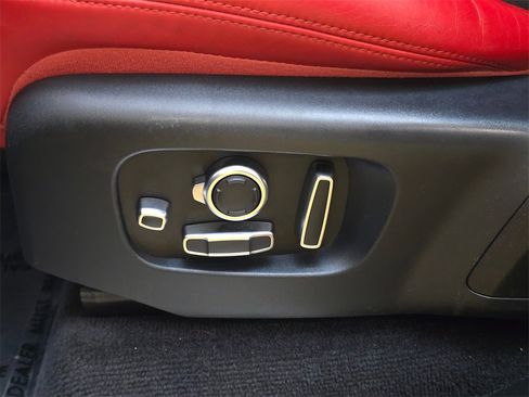 Used 2019 Land Rover Range Rover Sport HSE Dynamic image 24