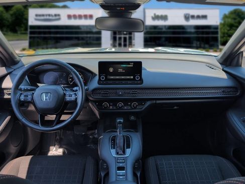 Used 2024 Honda HR-V Sport image 32
