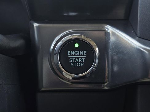 Used 2023 Ford F150 Lariat w/ Equipment Group 502A High image 20