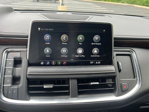 Used 2021 Chevrolet Tahoe High Country AWD/4WD image 17