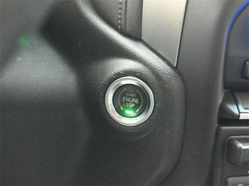 Used 2020 Chevrolet Silverado 2500 LTZ w/ LTZ Plus Package image 20