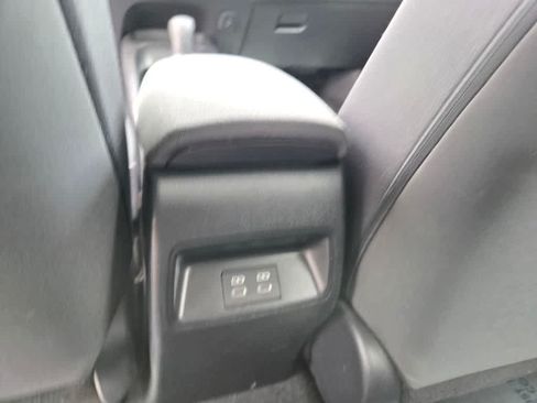 Used 2024 Toyota Corolla LE FWD image 13