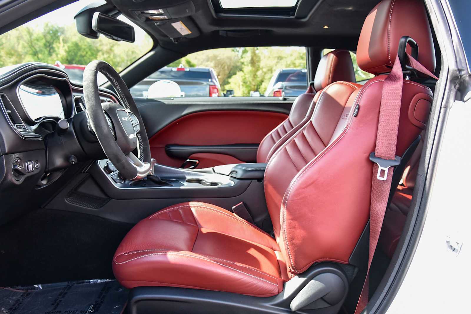 Used 2022 Dodge Challenger SRT Hellcat RWD image 13