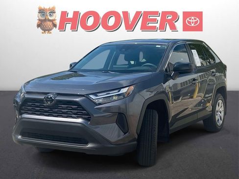 Used 2025 Toyota RAV4 LE FWD image 6