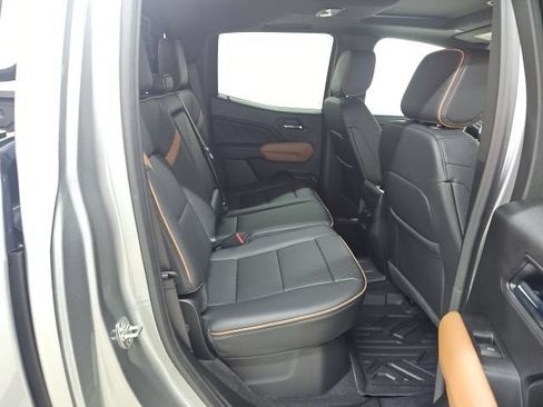 New 2026 GMC Canyon AT4 w/ Nightfall Edition AWD/4WD image 12