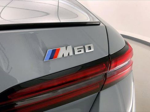 Certified 2024 BMW i5 M60 w/ Premium Package image 30